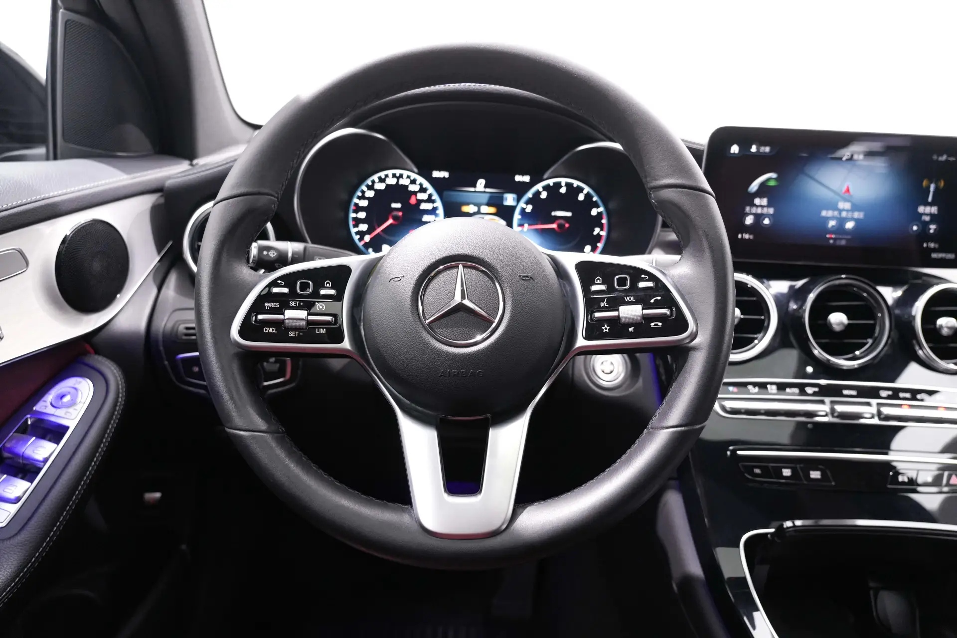 Mercedes-Benz GLC 260 4MATIC, 2021 16