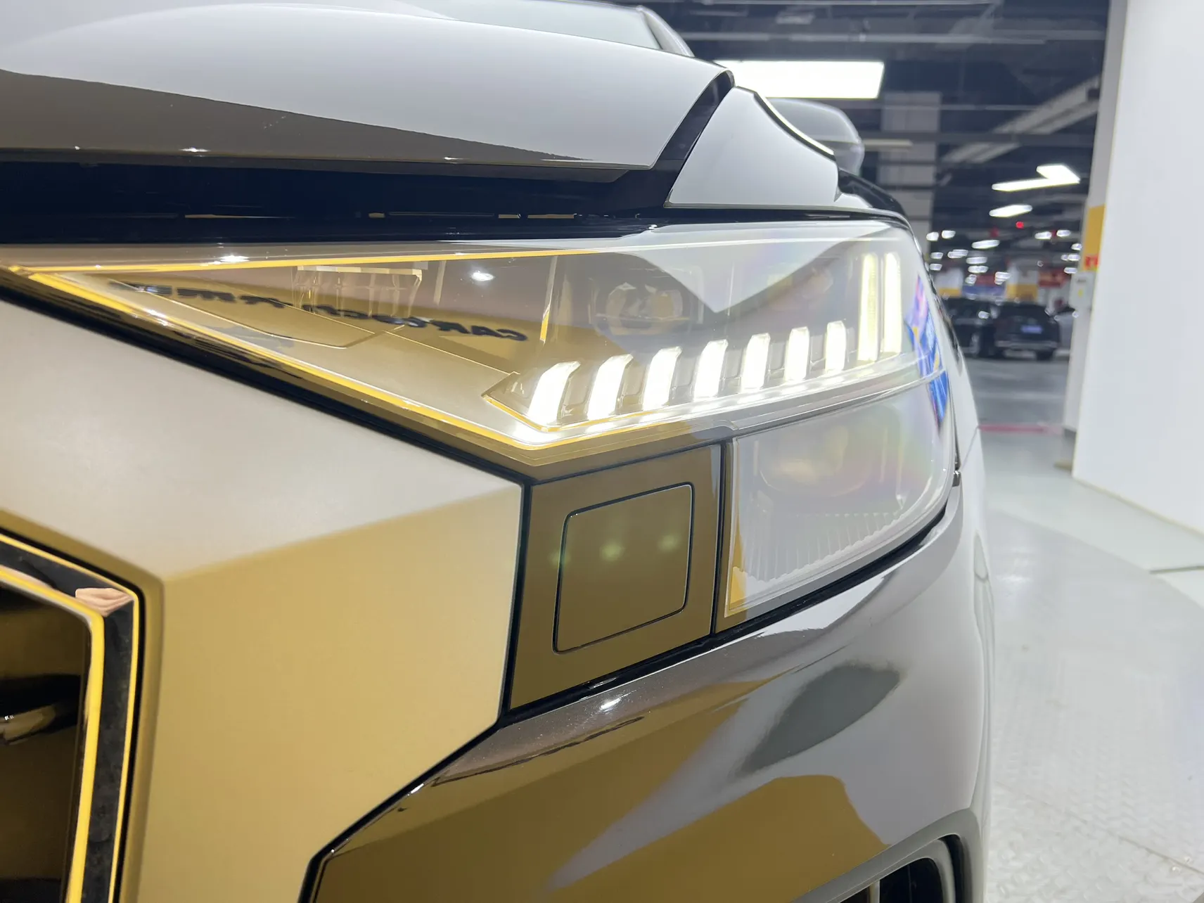 Audi Q8 55 TFSI, 2022 16