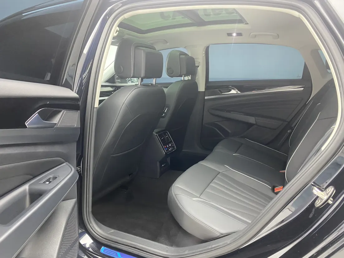 Volkswagen Passat, 2024 19