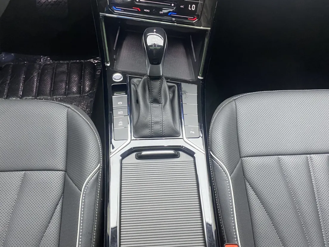 Volkswagen Passat, 2024 22
