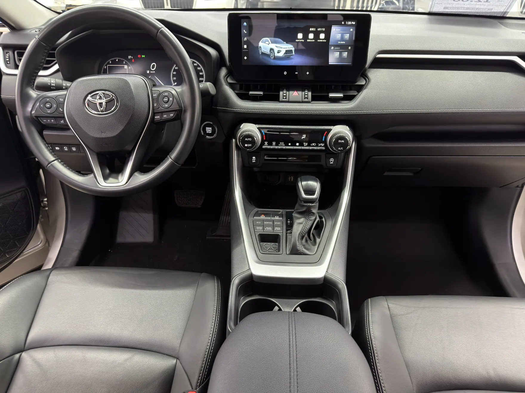 Toyota Wildlander, 2023 10