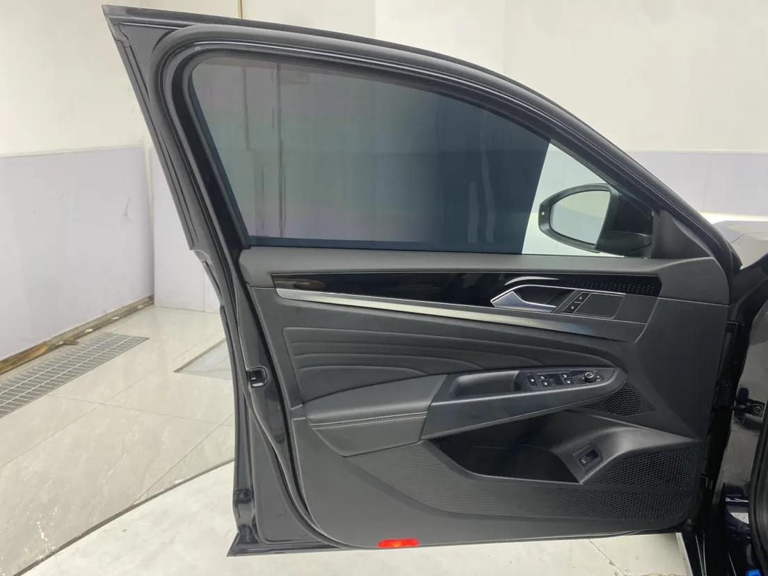 Volkswagen Passat, 2024 16