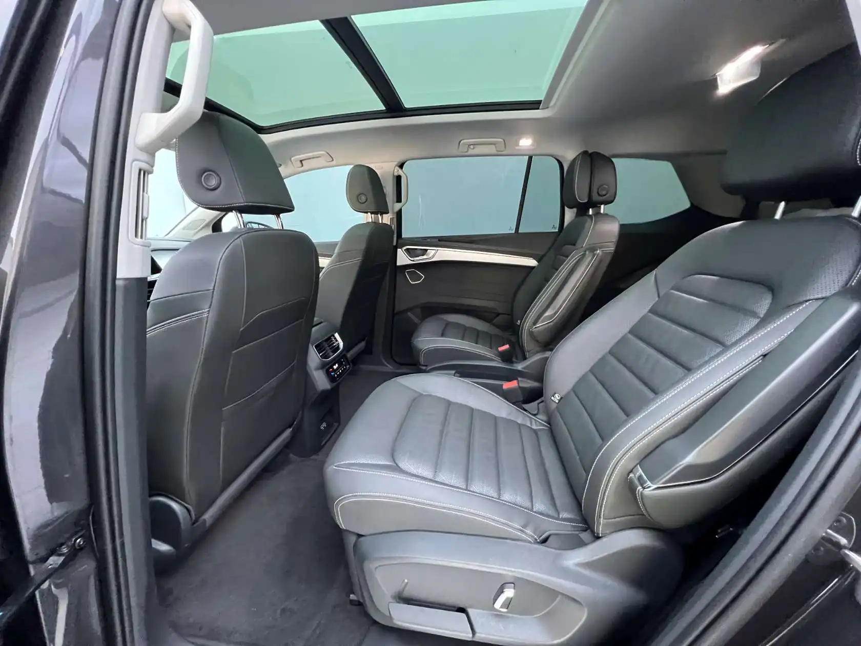 Volkswagen Talagon, 2023 13