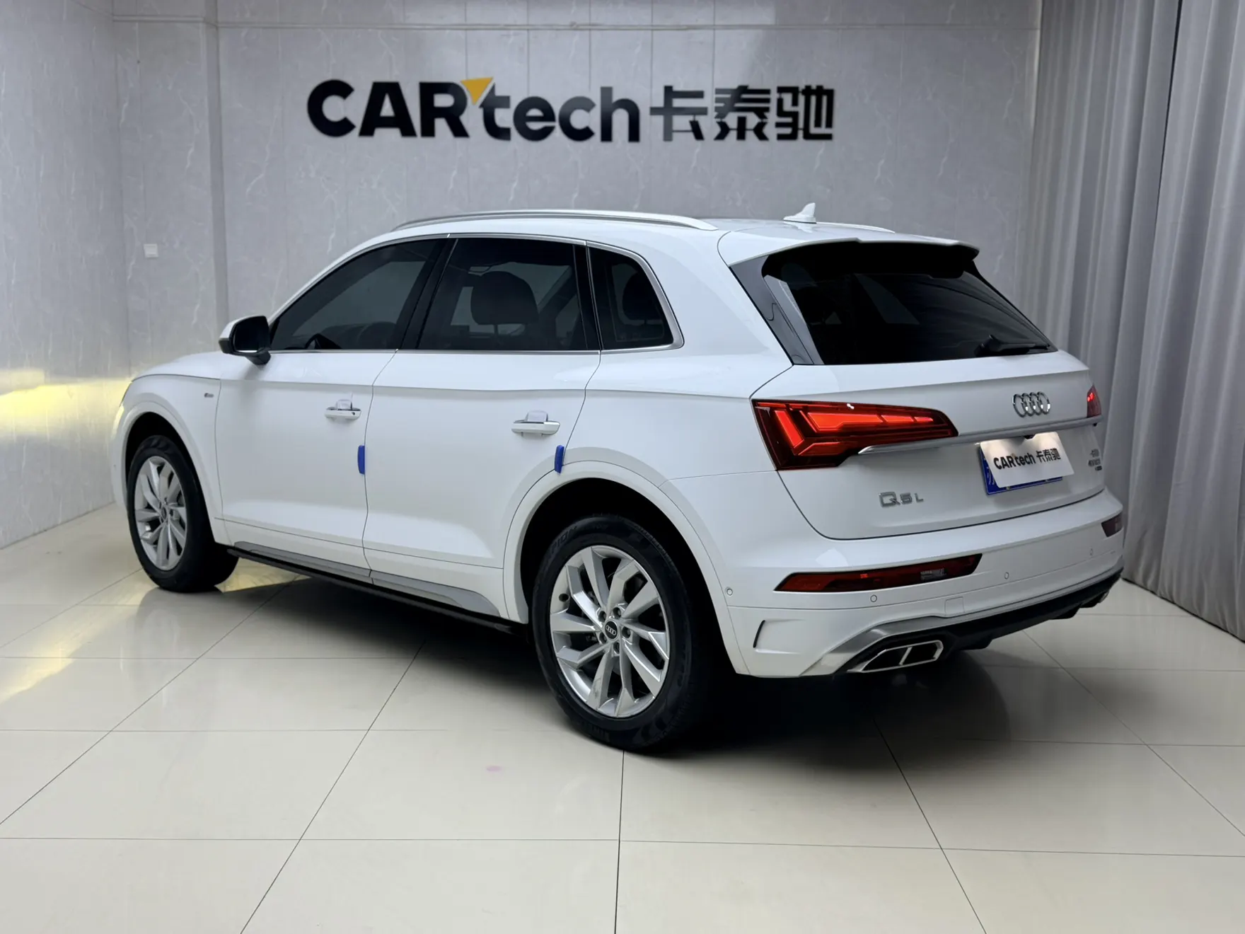 Audi Q5L 40, 2022 6