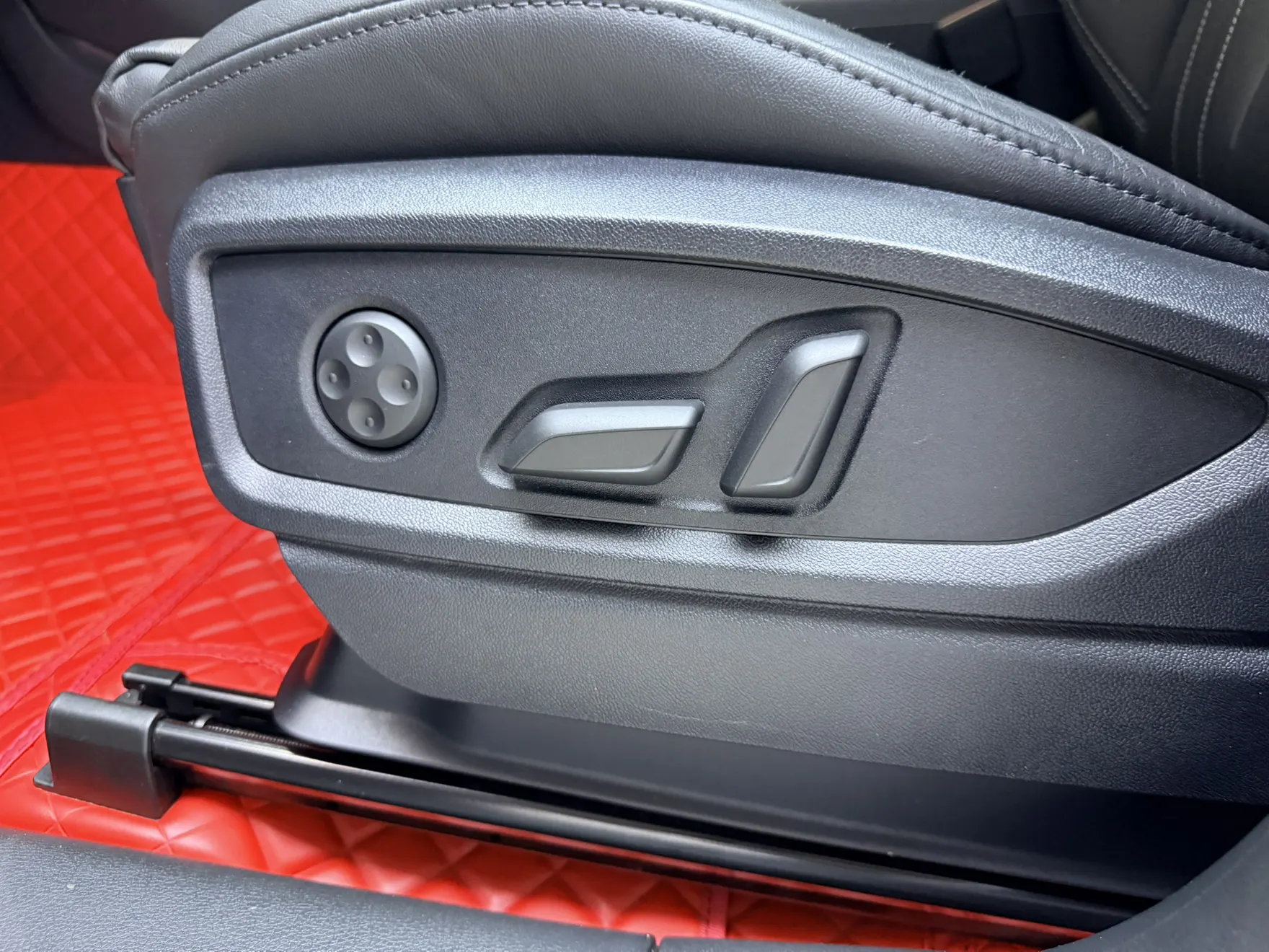 Audi Q5L 40, 2023 19