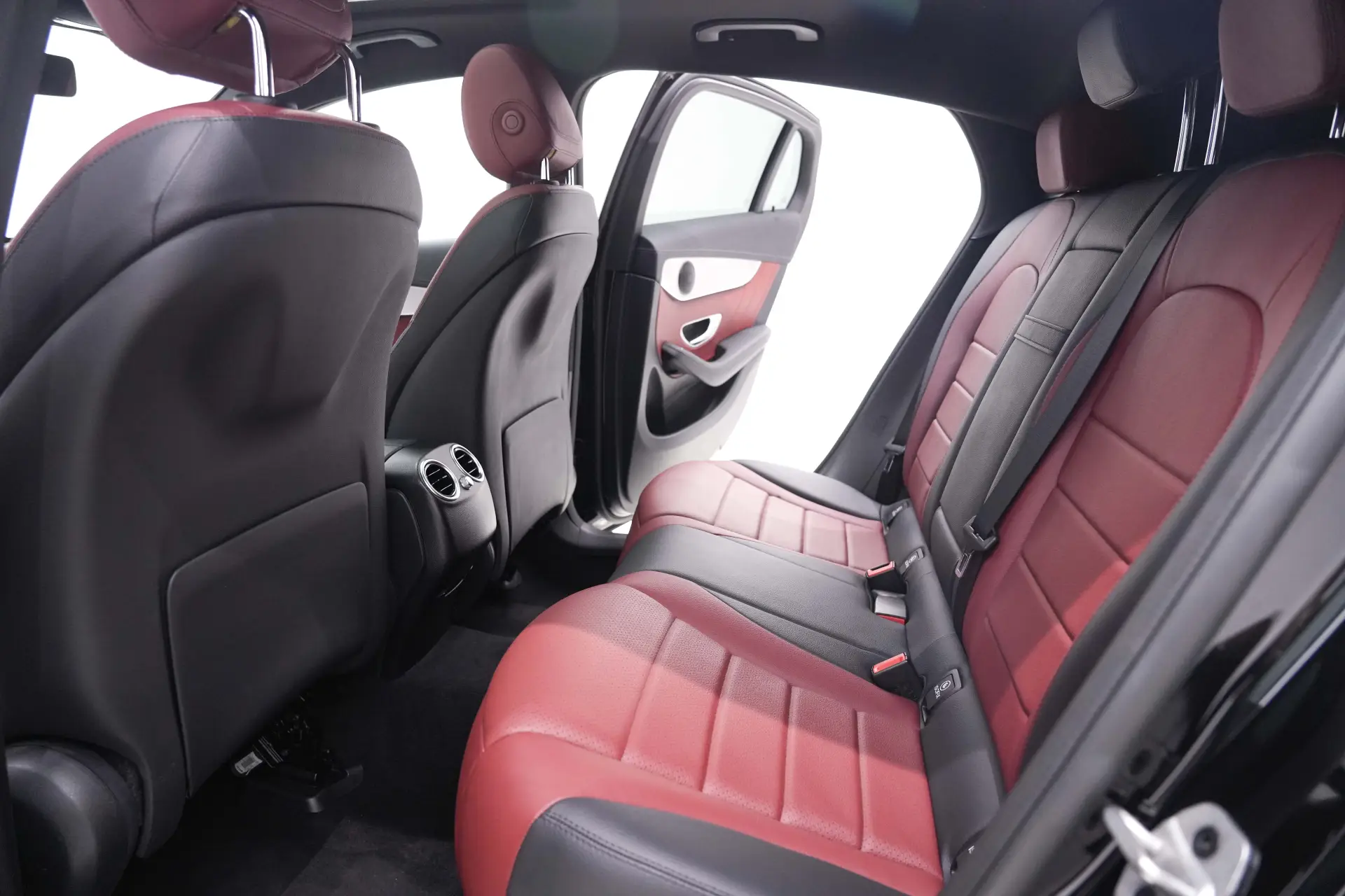 Mercedes-Benz GLC 260 4MATIC, 2021 21