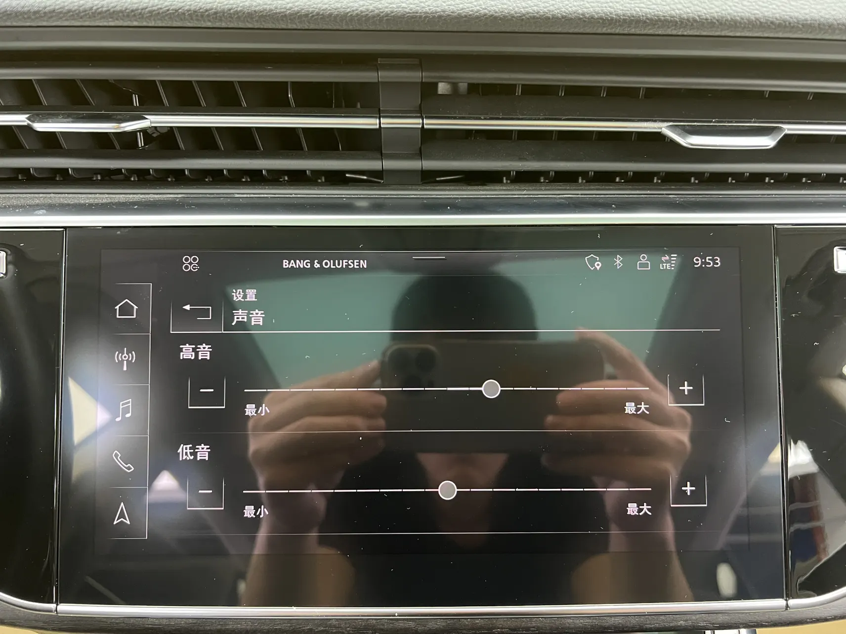 Audi Q8 55 TFSI, 2022 35