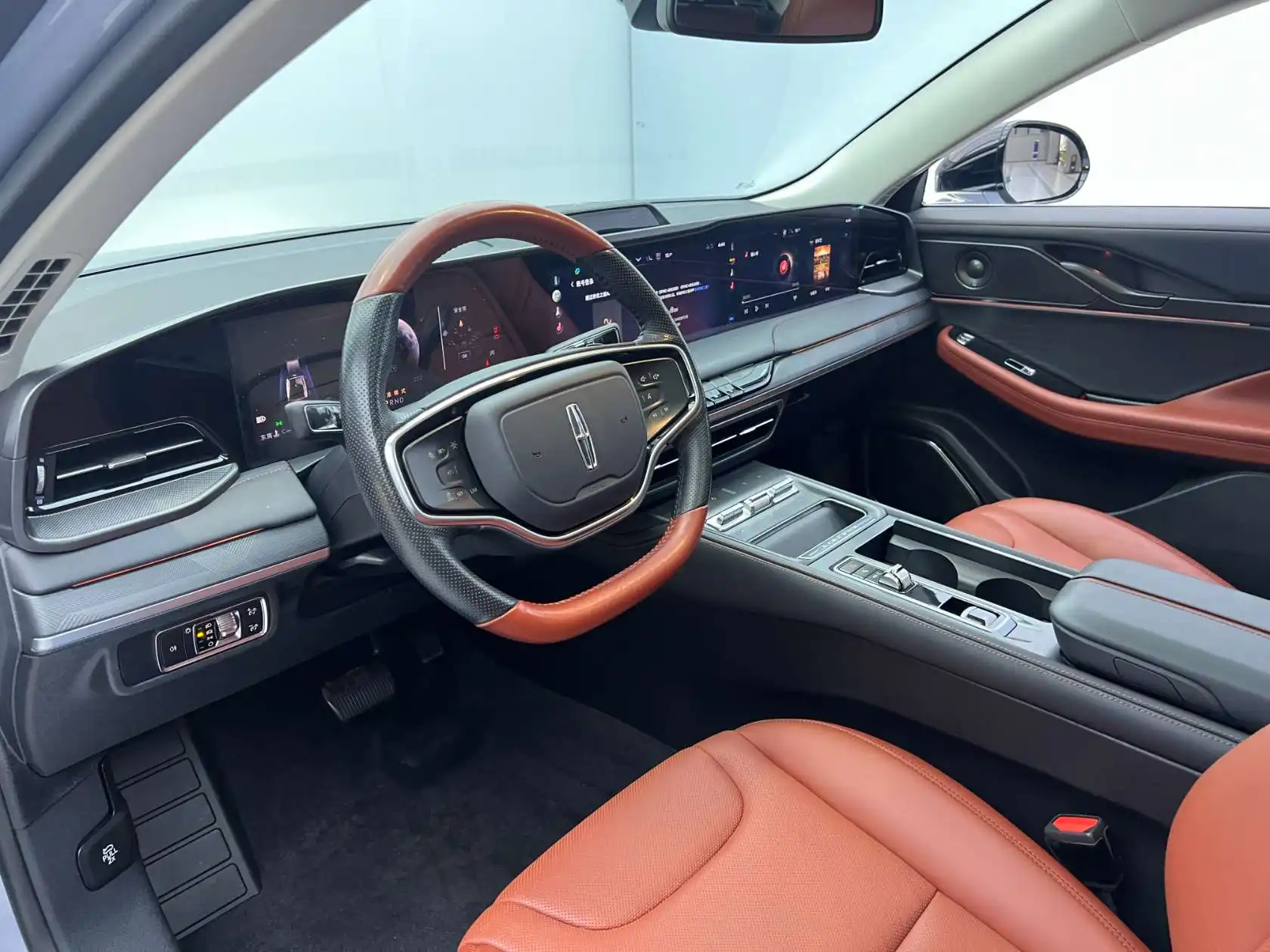 Lincoln Z, 2022 8