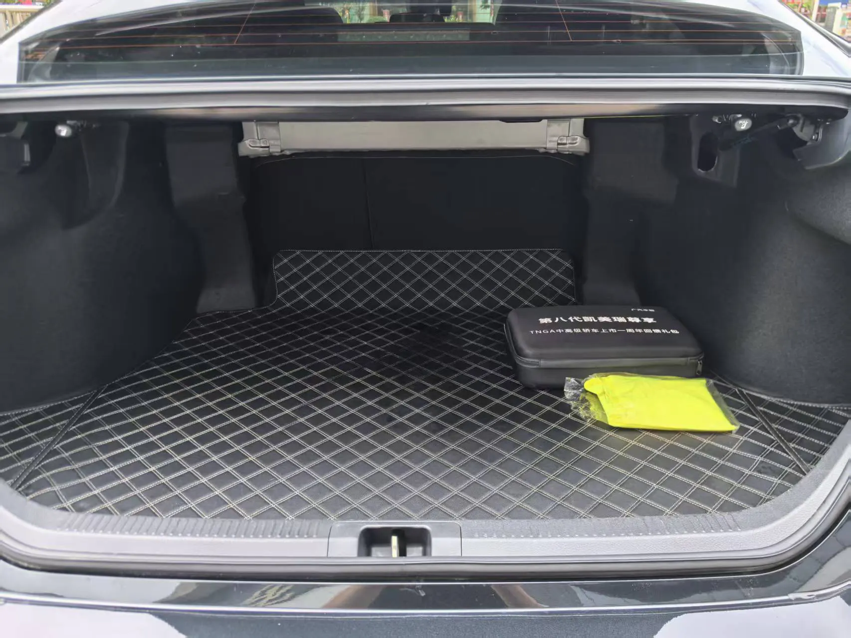 Toyota Camry, 2019 14