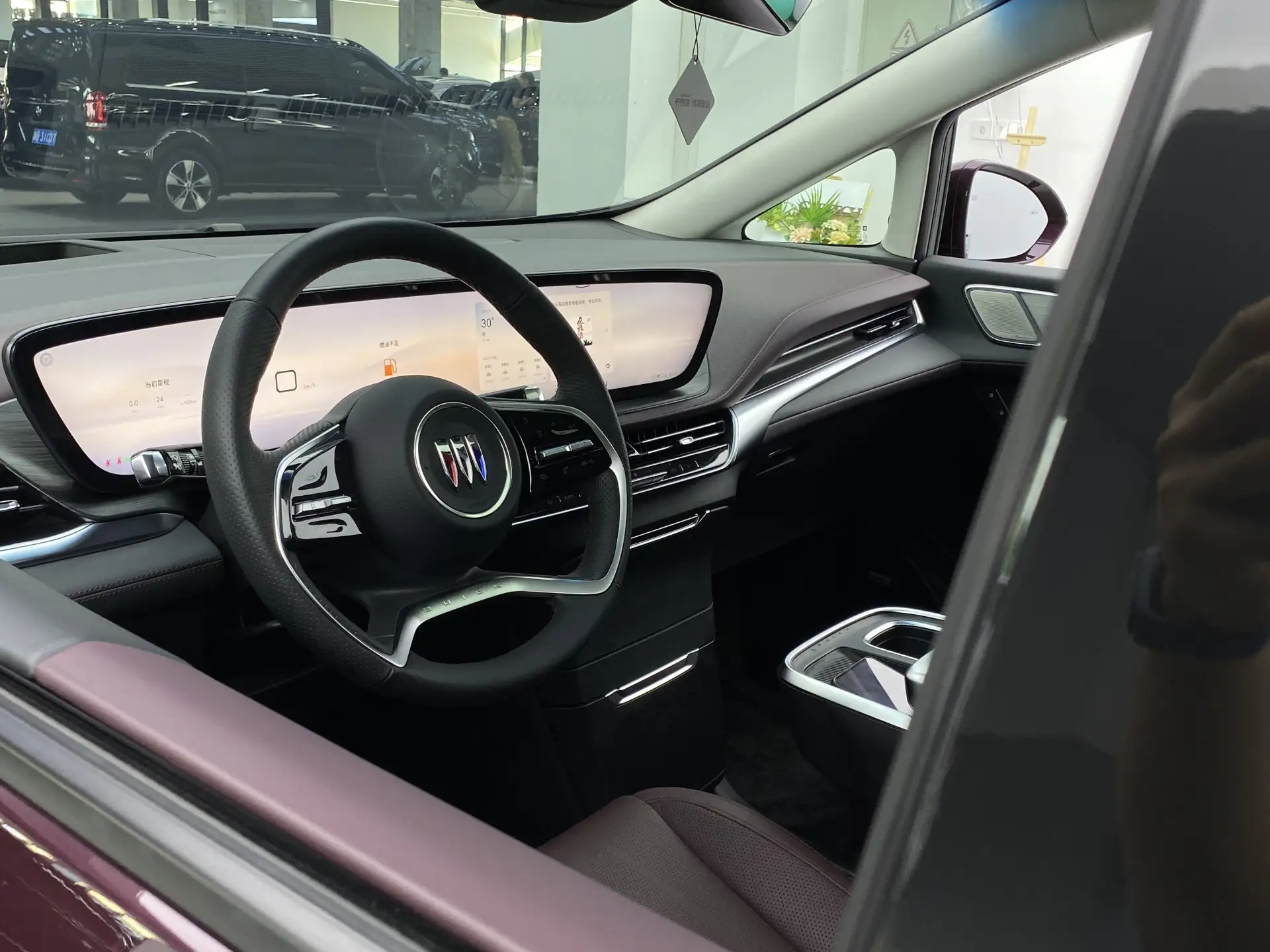 Buick Century, 2023 28