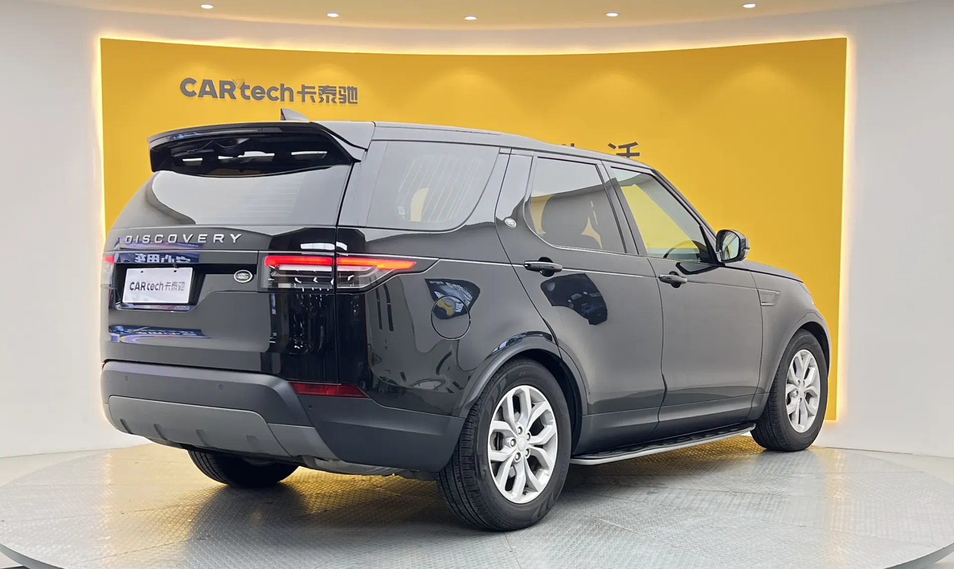 Land Rover Discovery, 2018 все фото