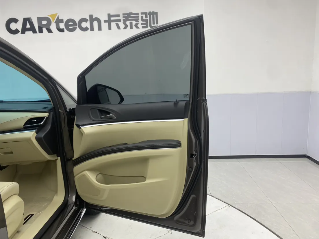 Buick GL8, 2024 26
