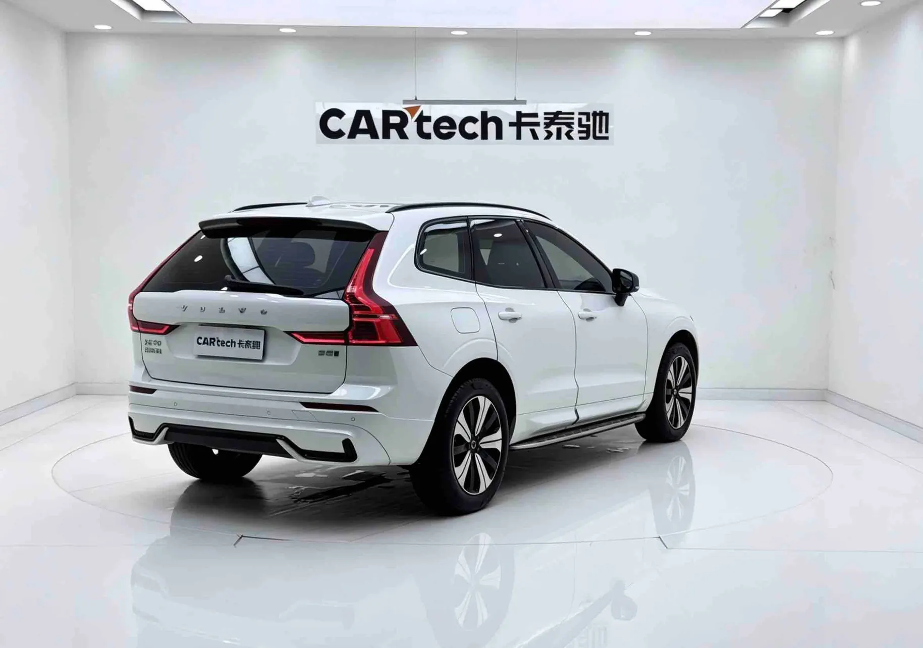 Volvo XC60, 2023 4
