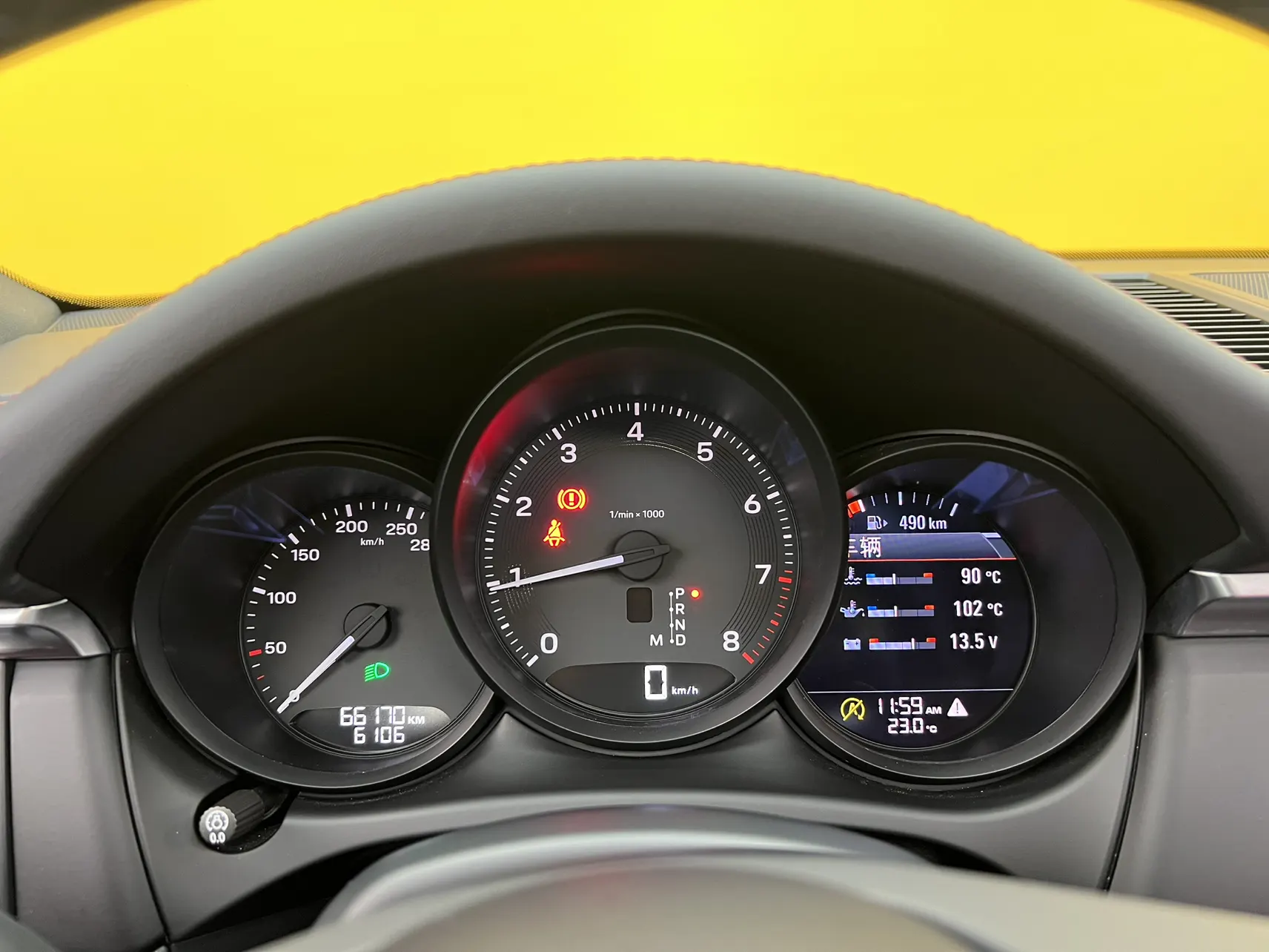 Porsche Macan, 2023 23