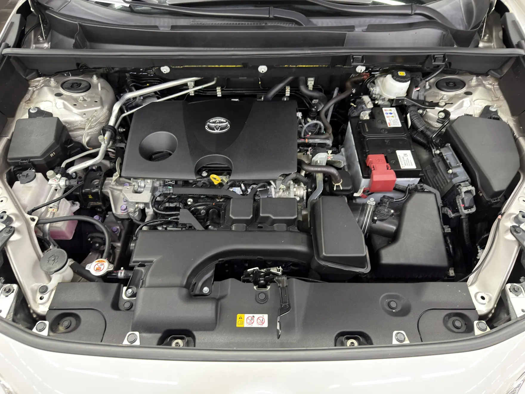 Toyota Wildlander, 2023 9
