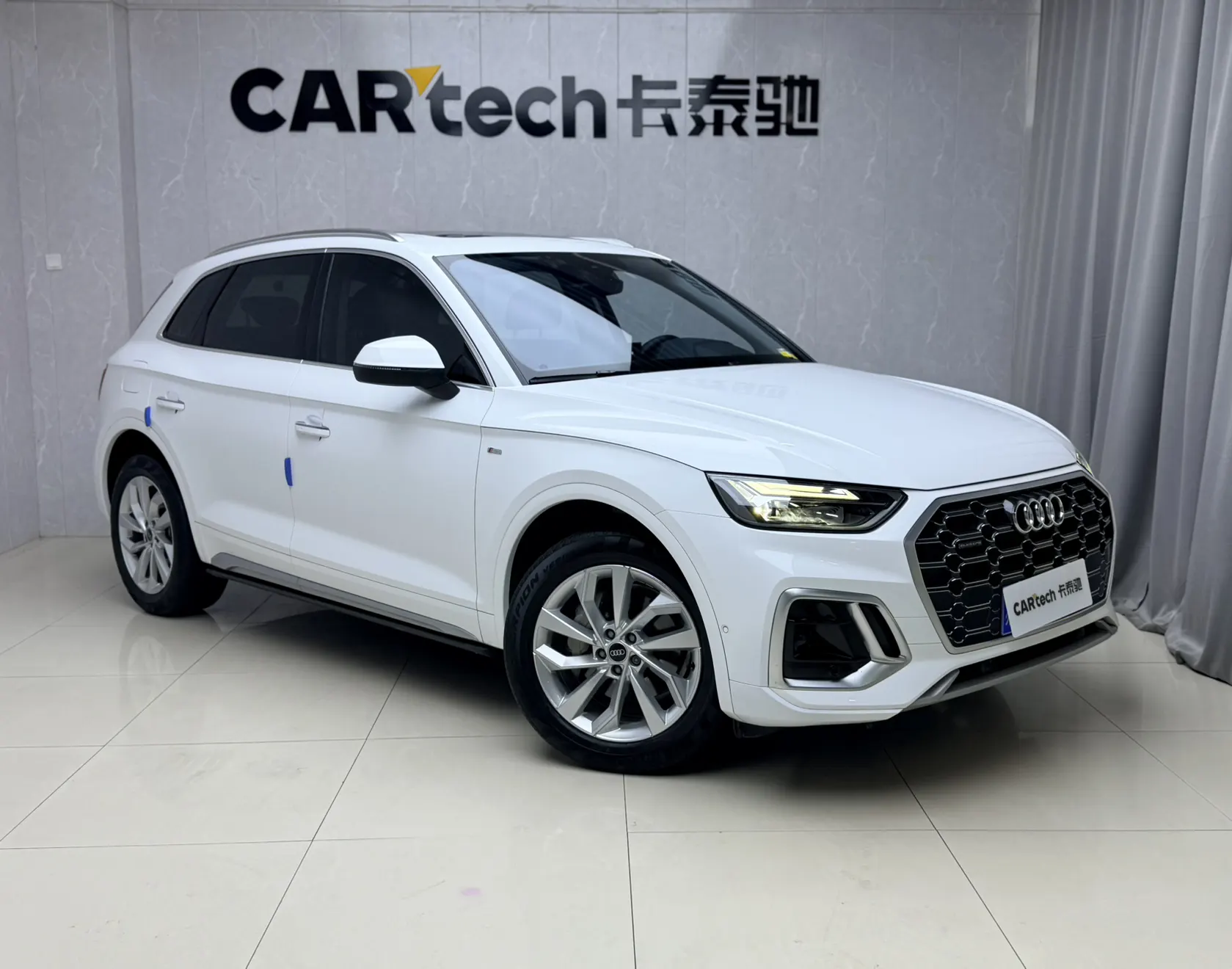 Audi Q5L 40, 2022 2
