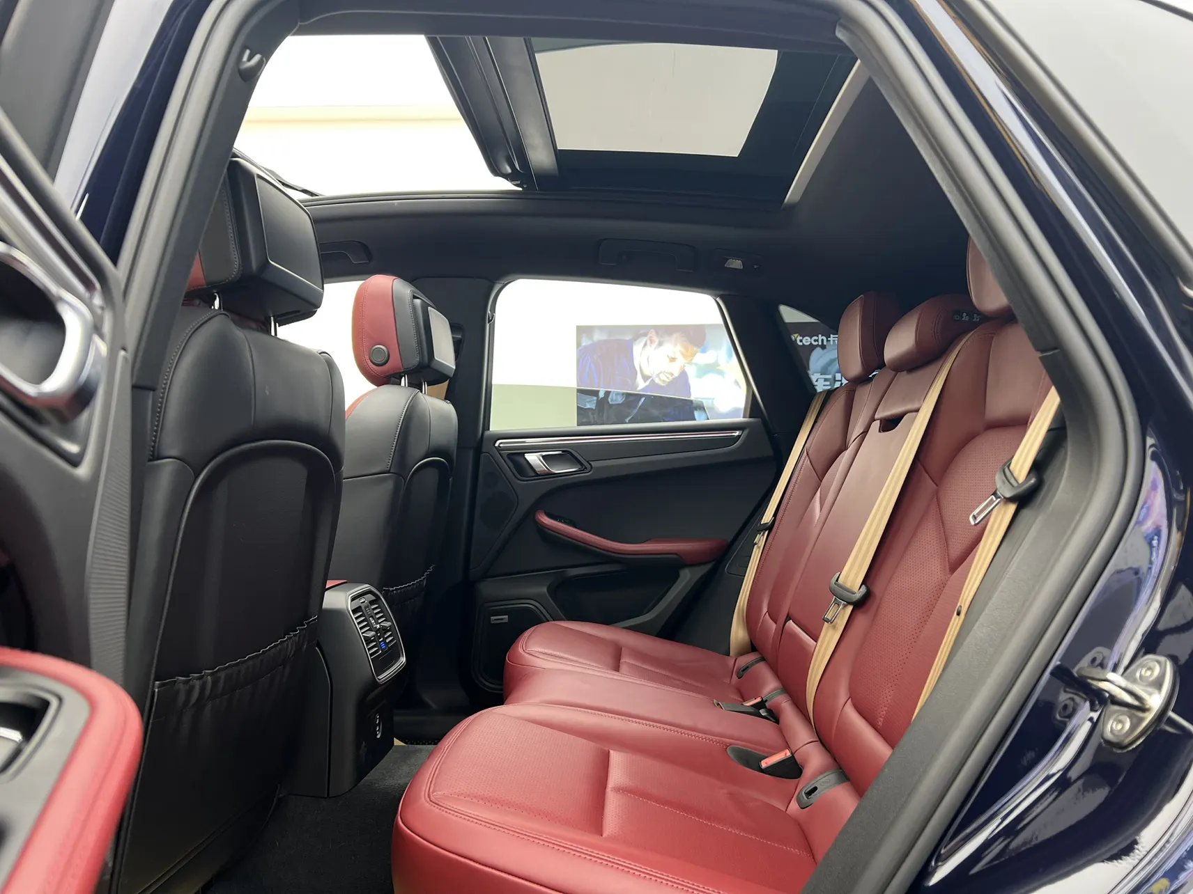 Porsche Macan, 2023 35
