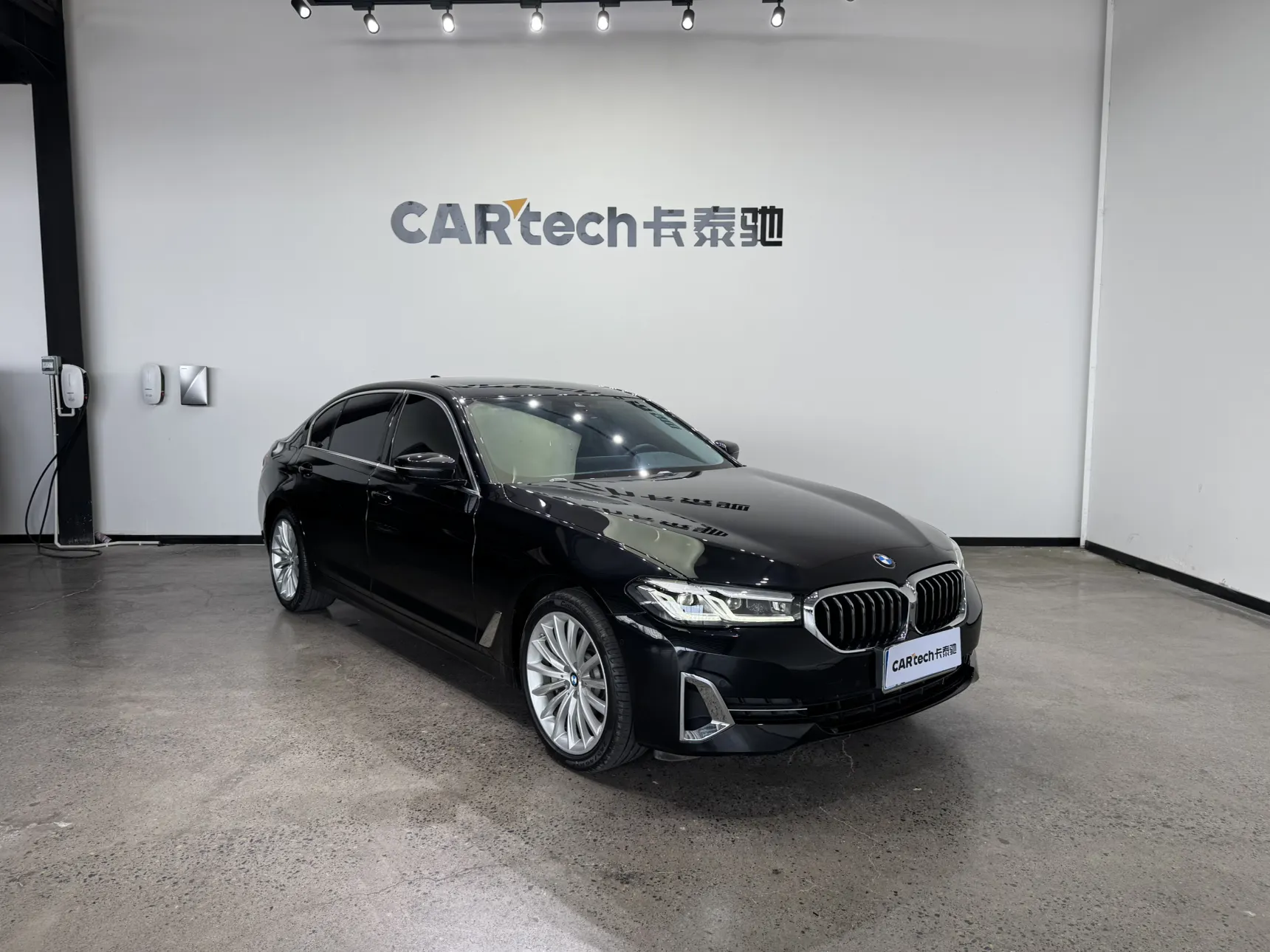 BMW 530Li, 2022 2