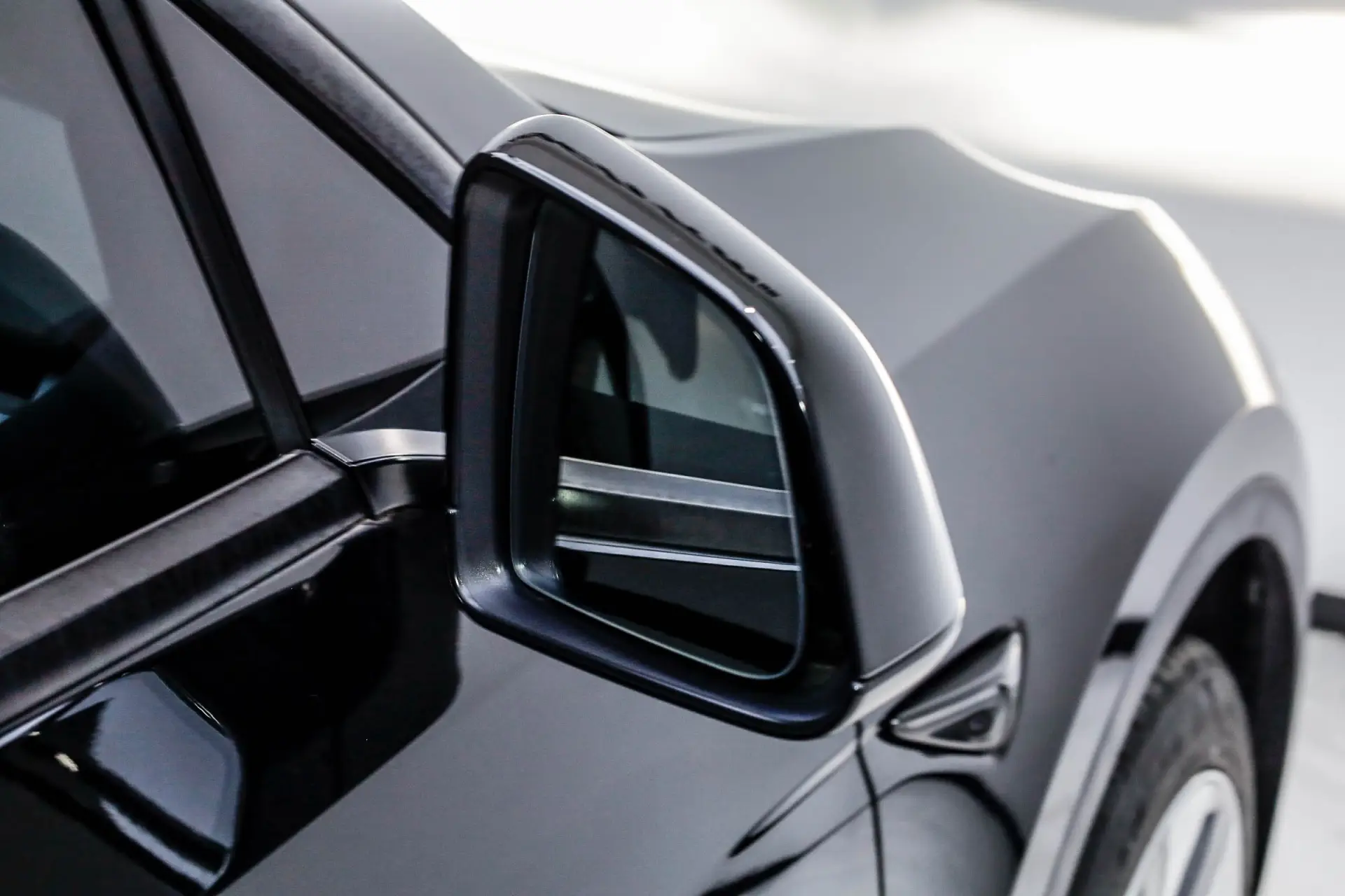 Tesla Model Y, 2023 10