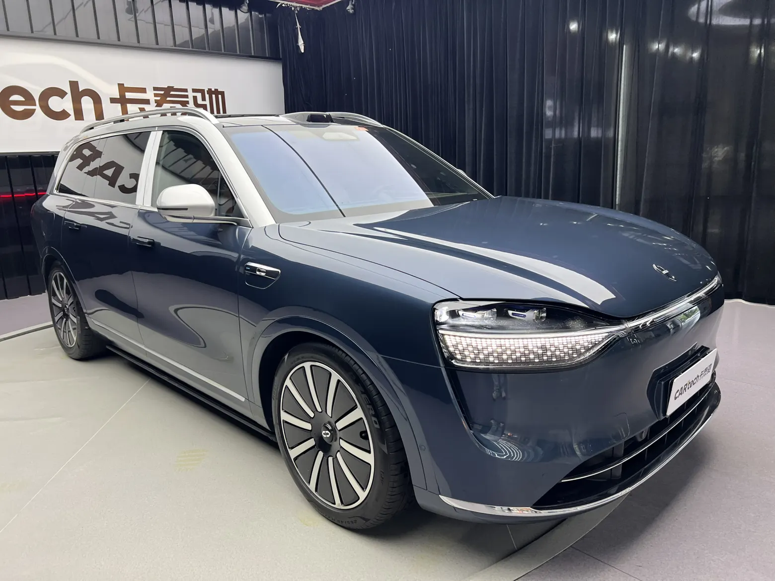 AITO M9, 2024 11