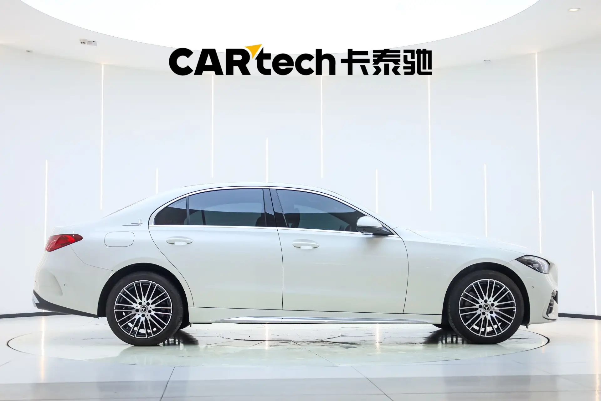 Mercedes-Benz C 260 L, 2025 4