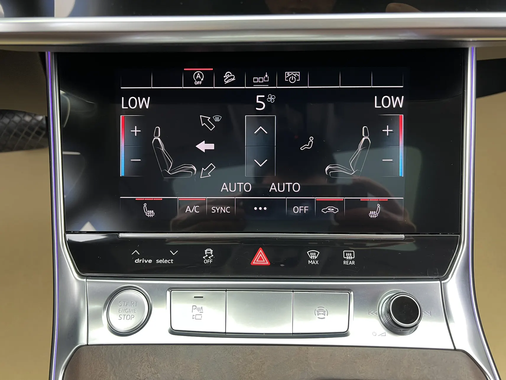 Audi A6, 2020 26