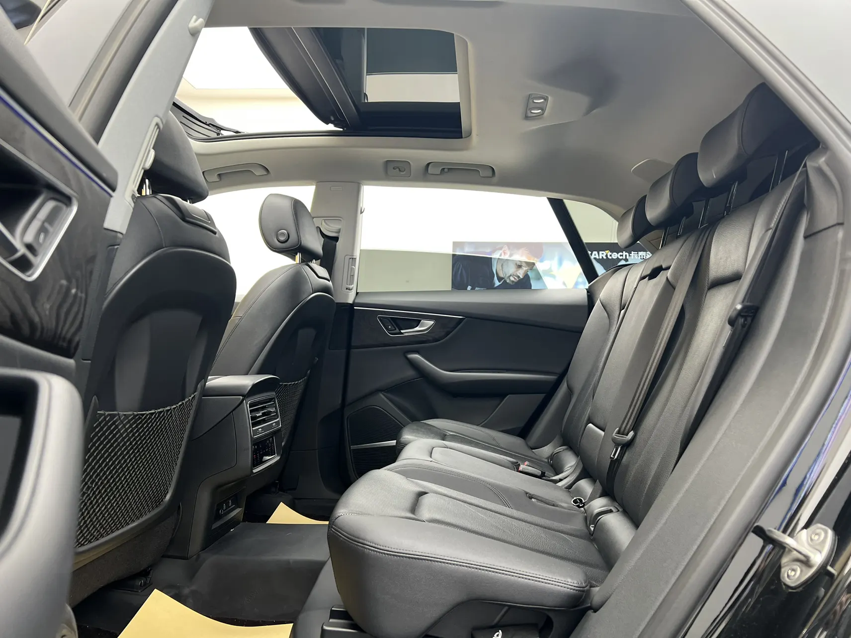 Audi Q8 55 TFSI, 2022 39