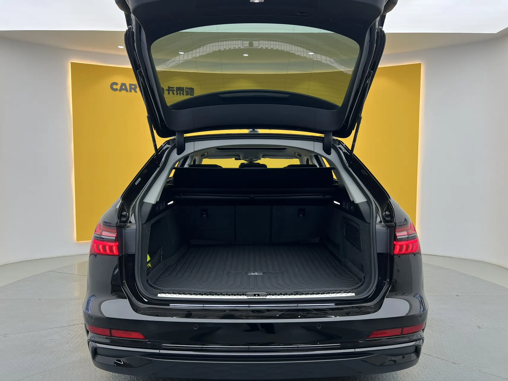 Audi A6, 2025 12