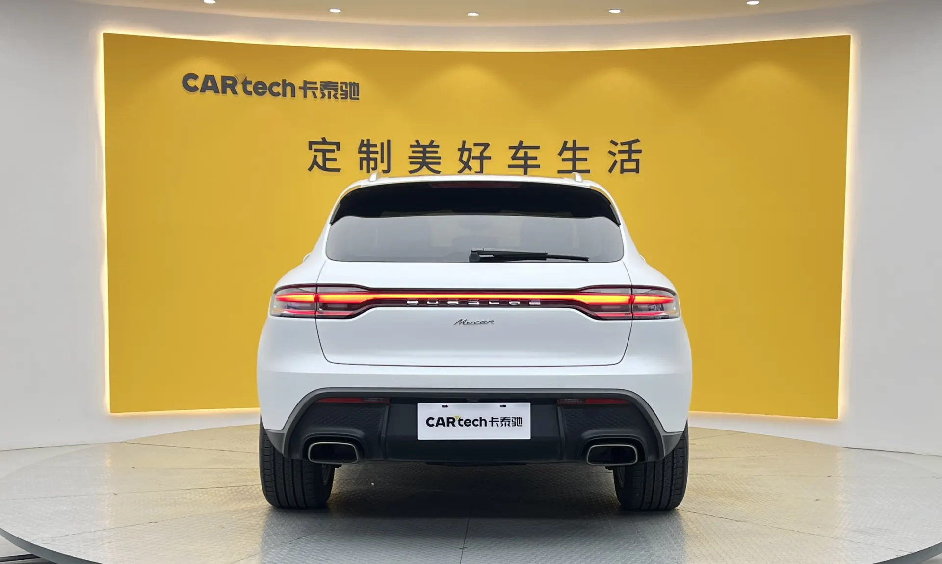 Porsche Macan, 2023 все фото