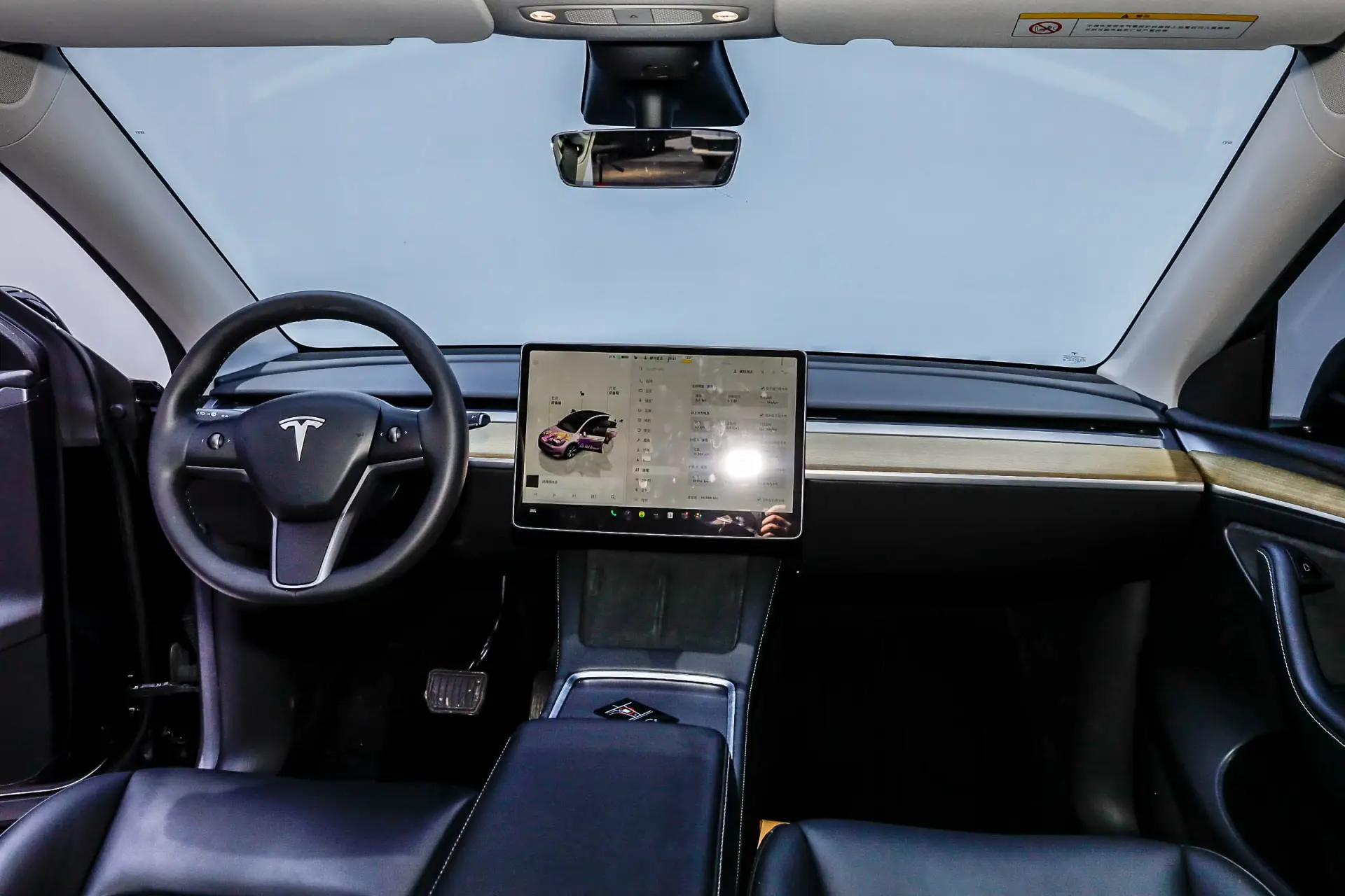 Tesla Model Y, 2023 12