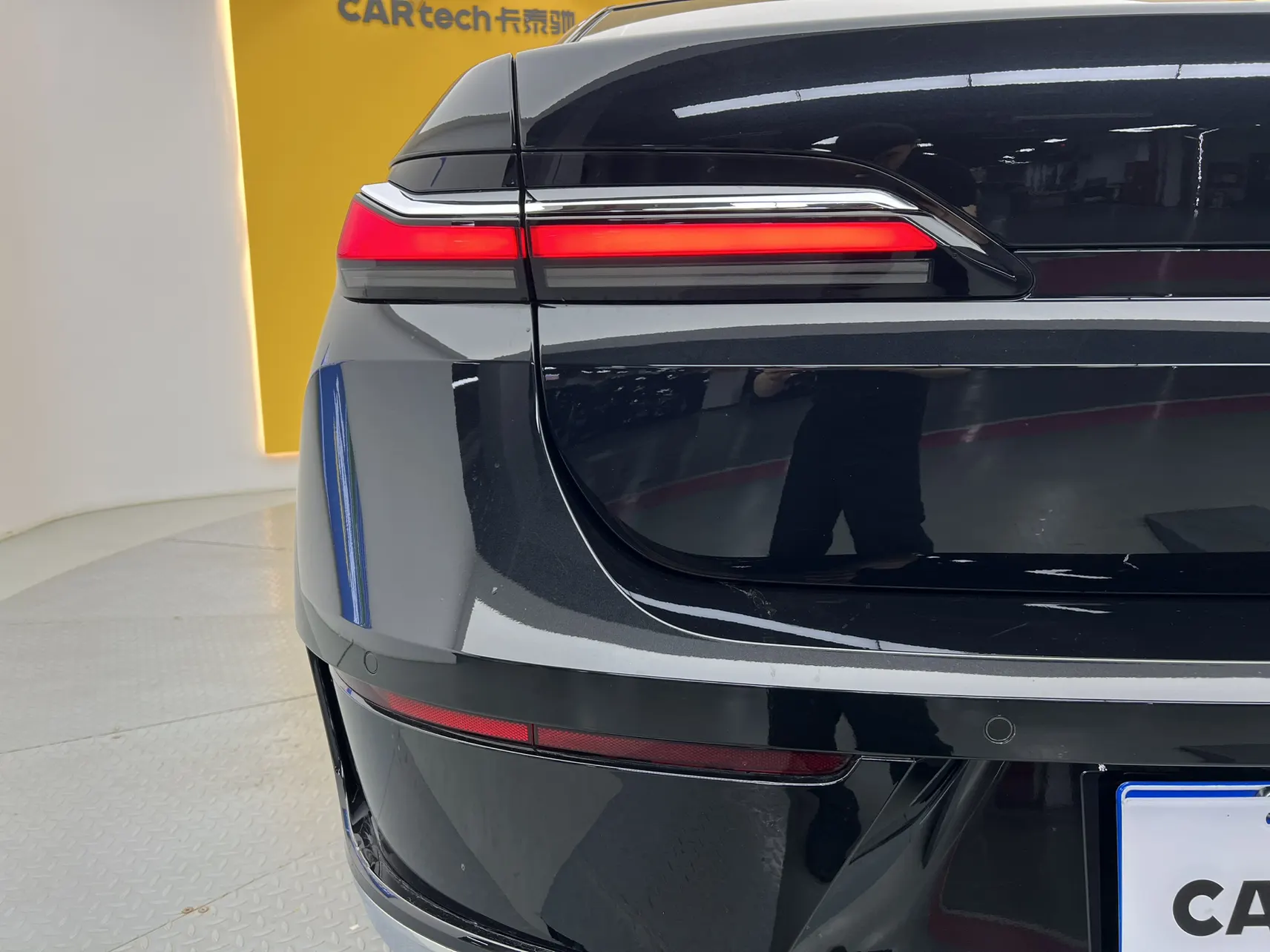 BMW 740Li, 2023 12