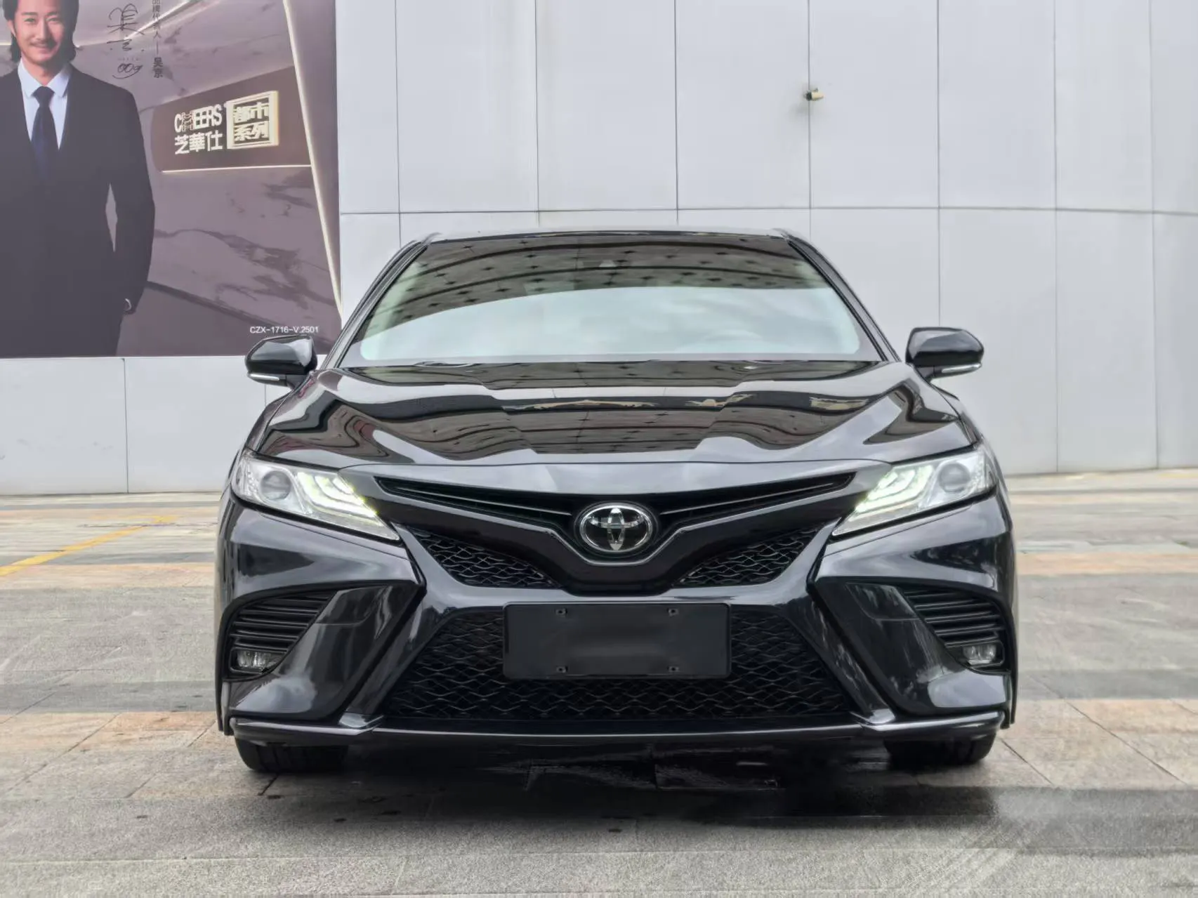 Toyota Camry, 2019 3