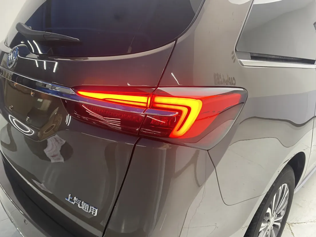 Buick GL8, 2024 9