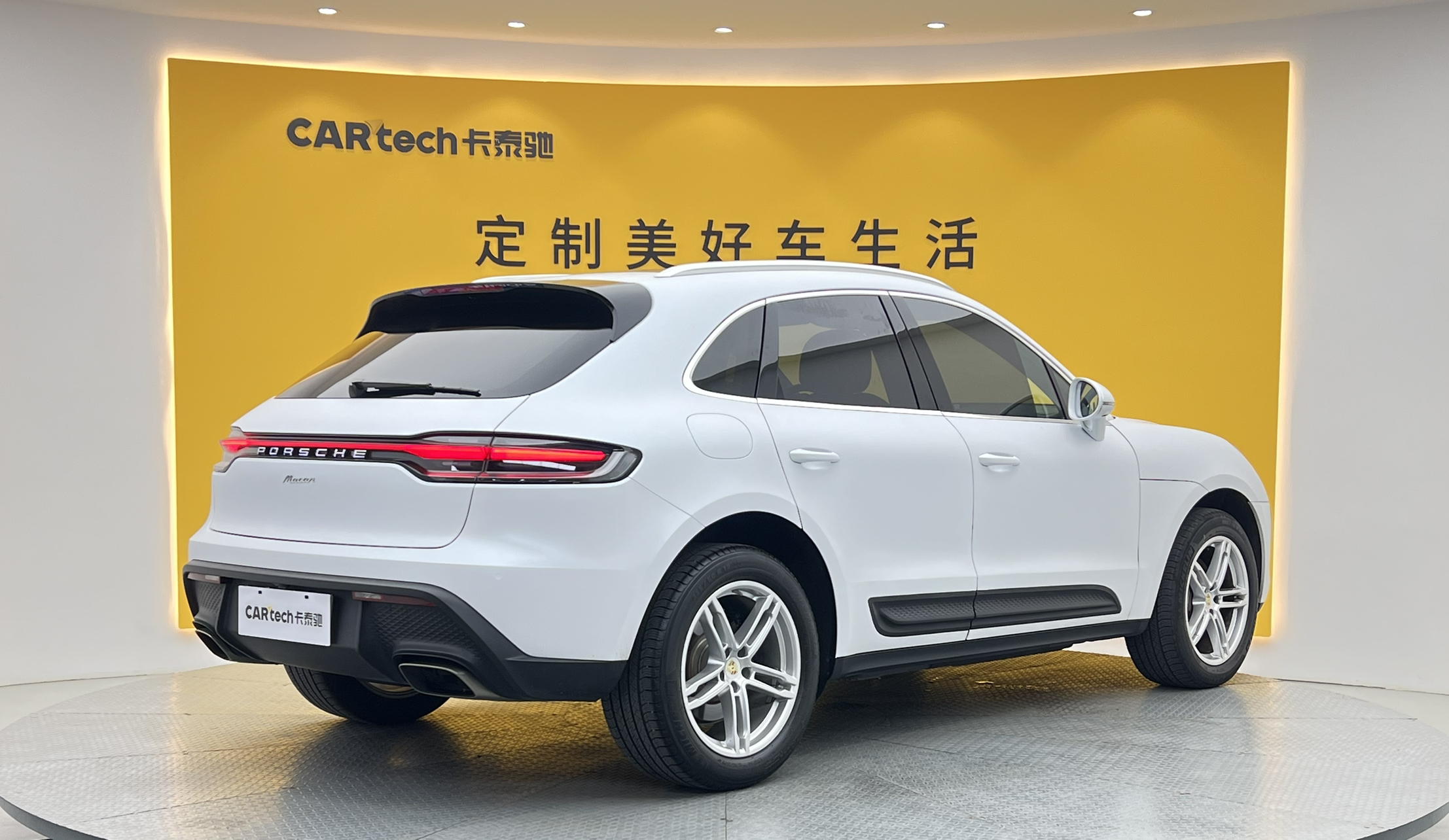 Porsche Macan, 2023 — фото 4