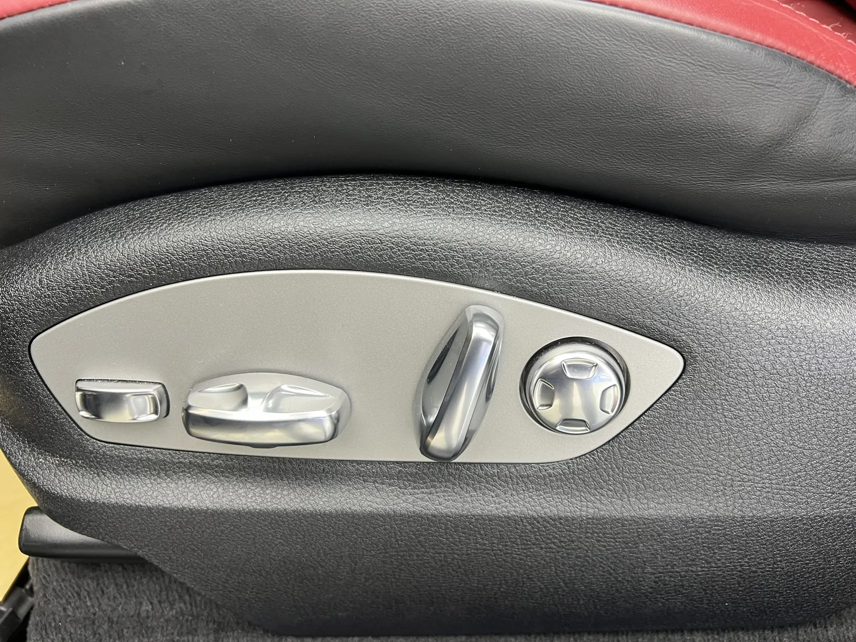 Porsche Macan, 2023 37