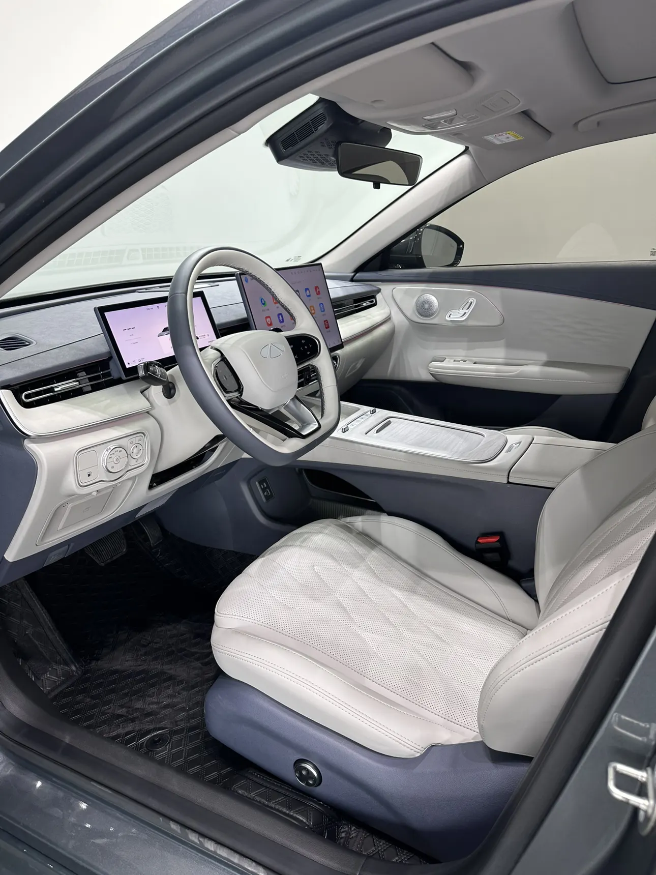Chery A8L, 2025 11