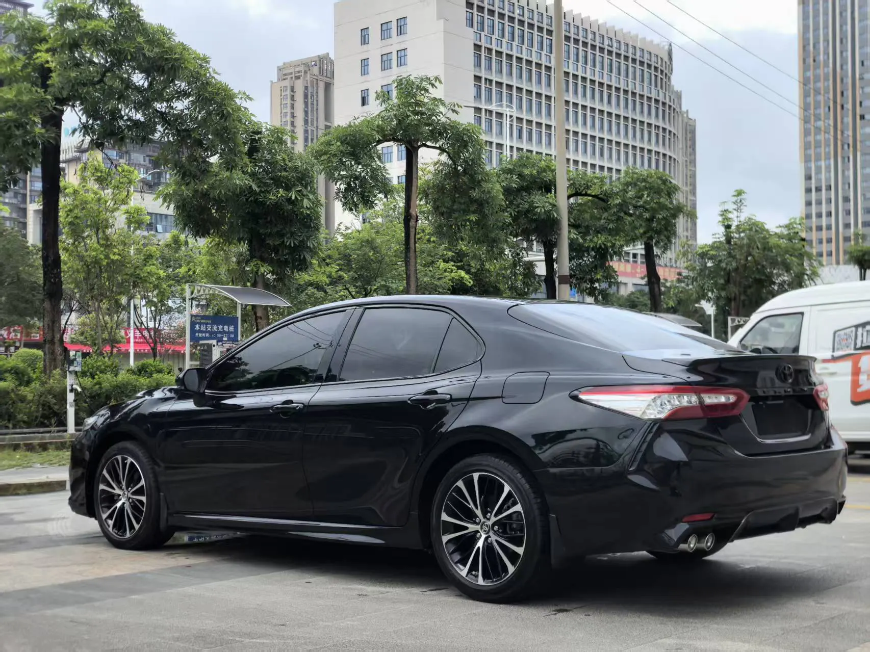 Toyota Camry, 2019 7
