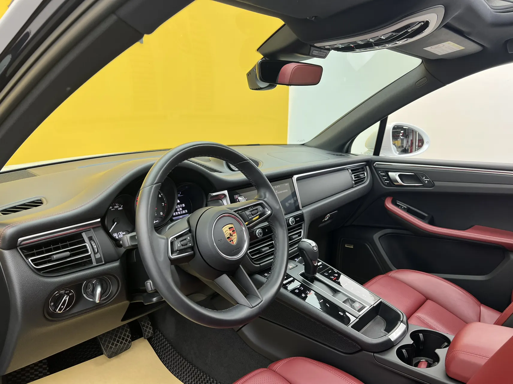 Porsche Macan, 2023 42