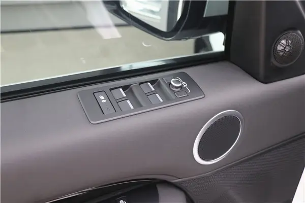 Land Rover Discovery, 2020 10