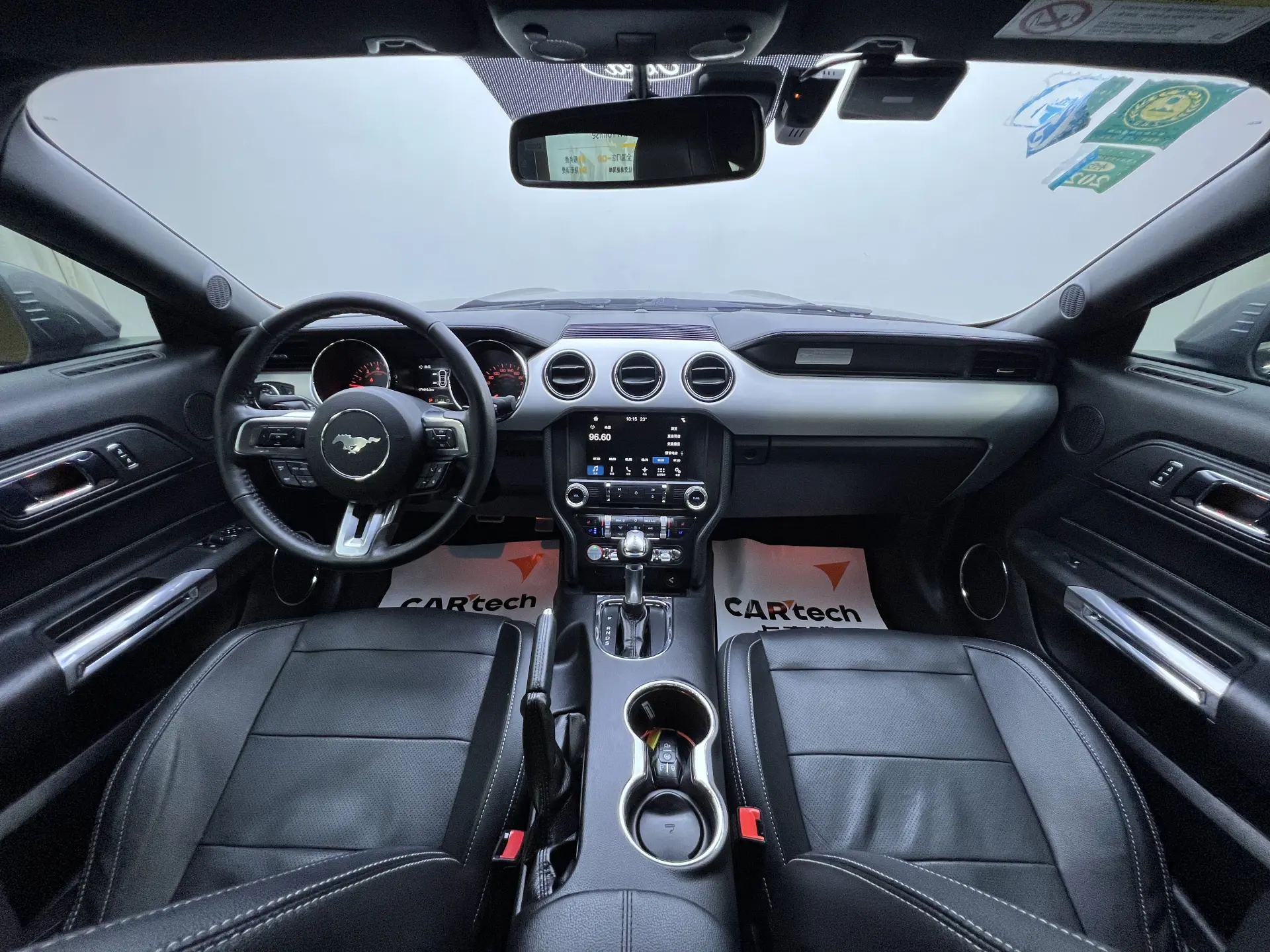 Ford Mustang, 2017 все фото