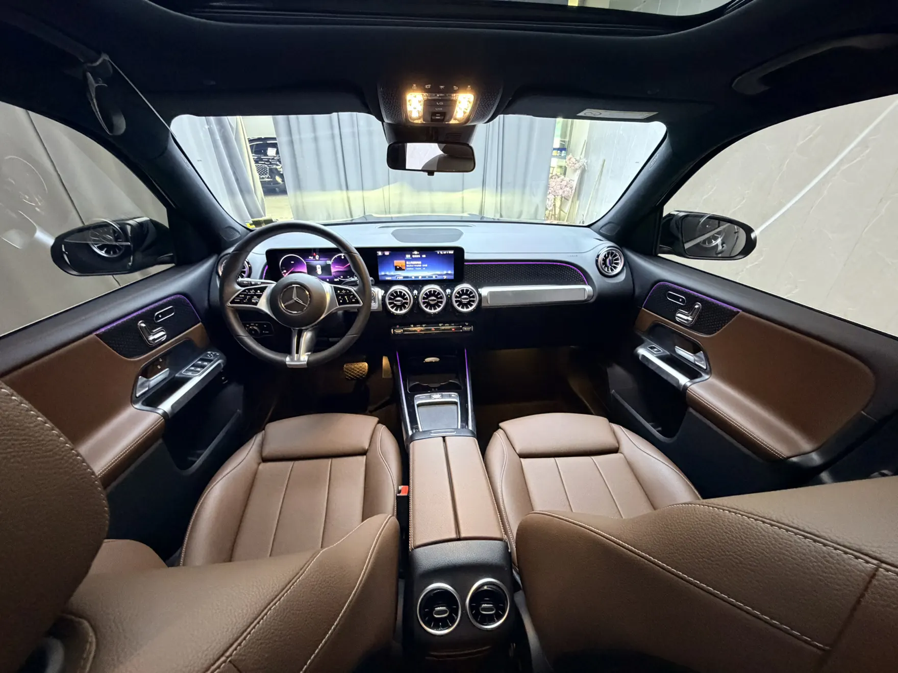 Mercedes-Benz GLB, 2025 16