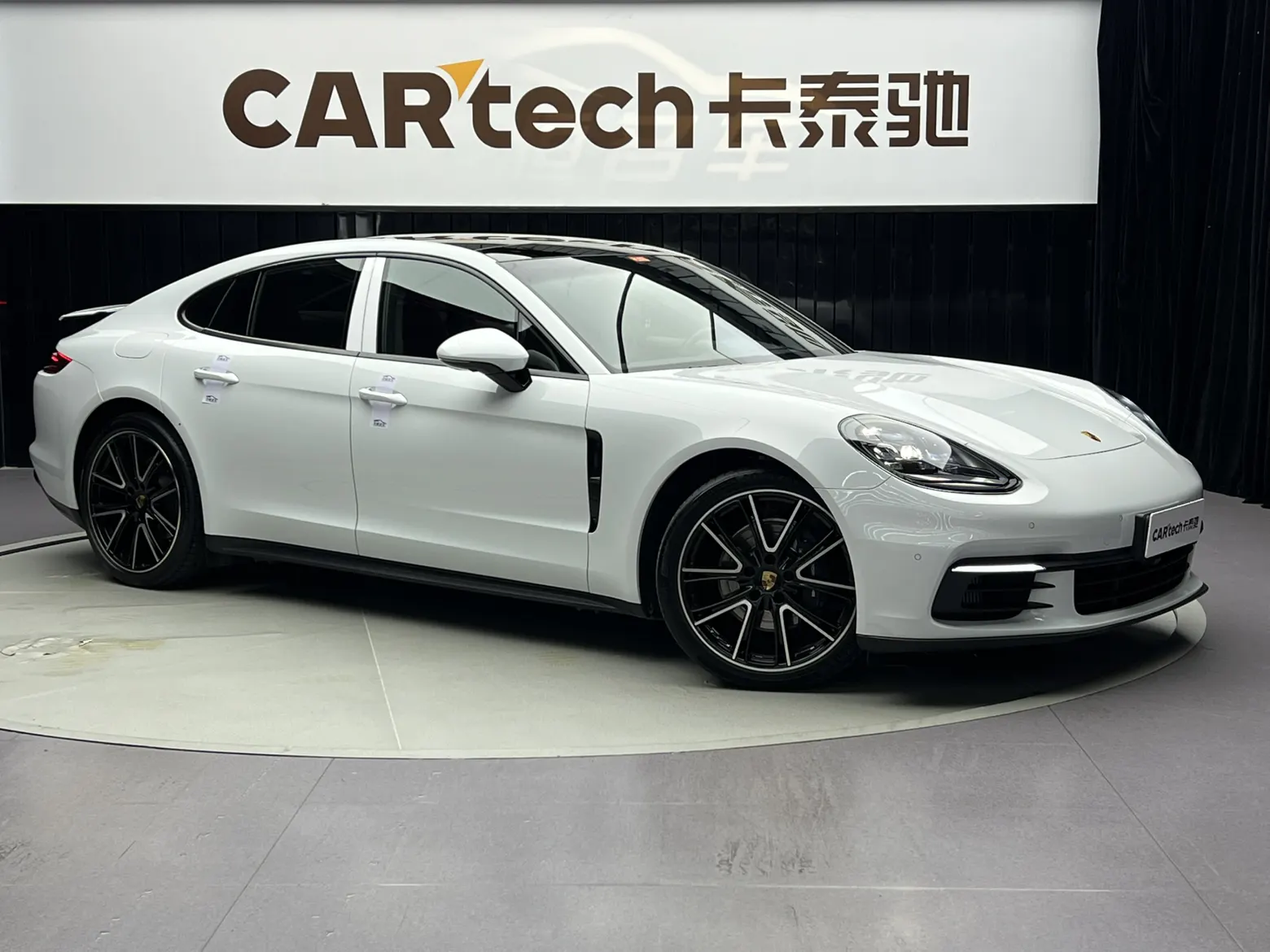 Porsche Panamera, 2020 2