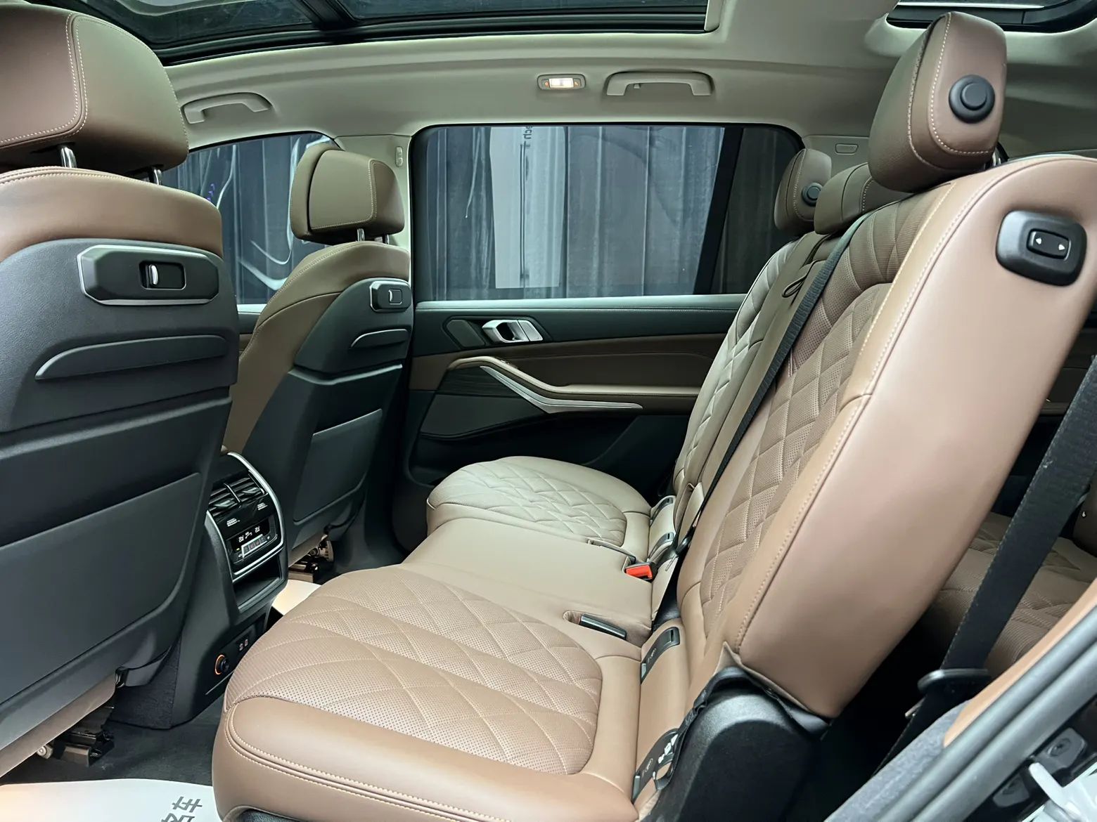 BMW X7, 2024 19