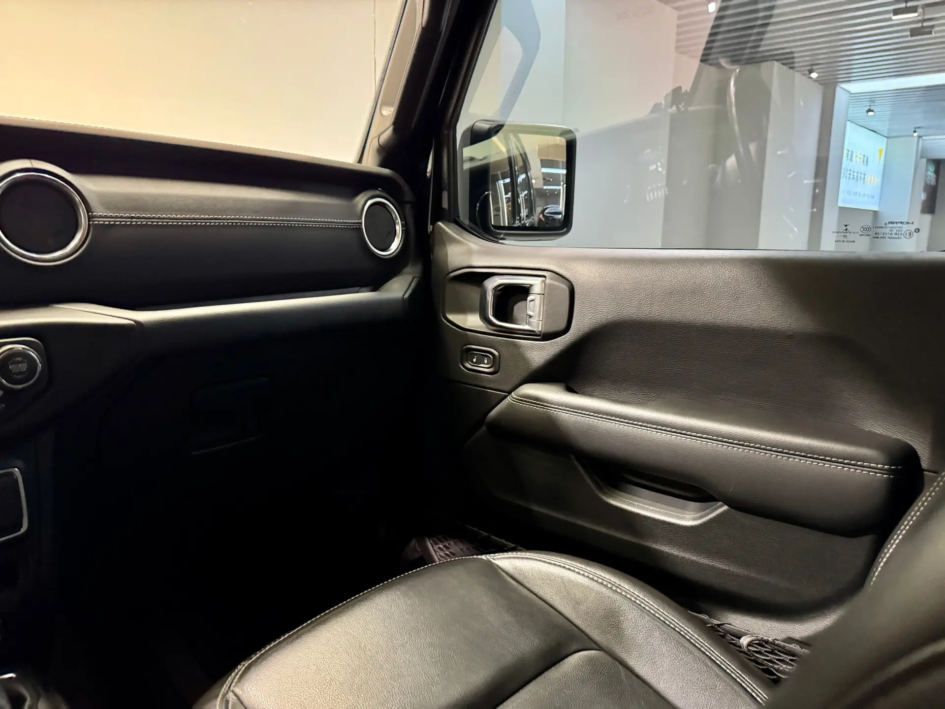 Jeep Wrangler, 2021 16