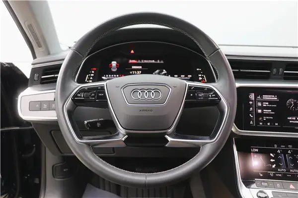 Audi A7L 45 TFSI, 2023 12