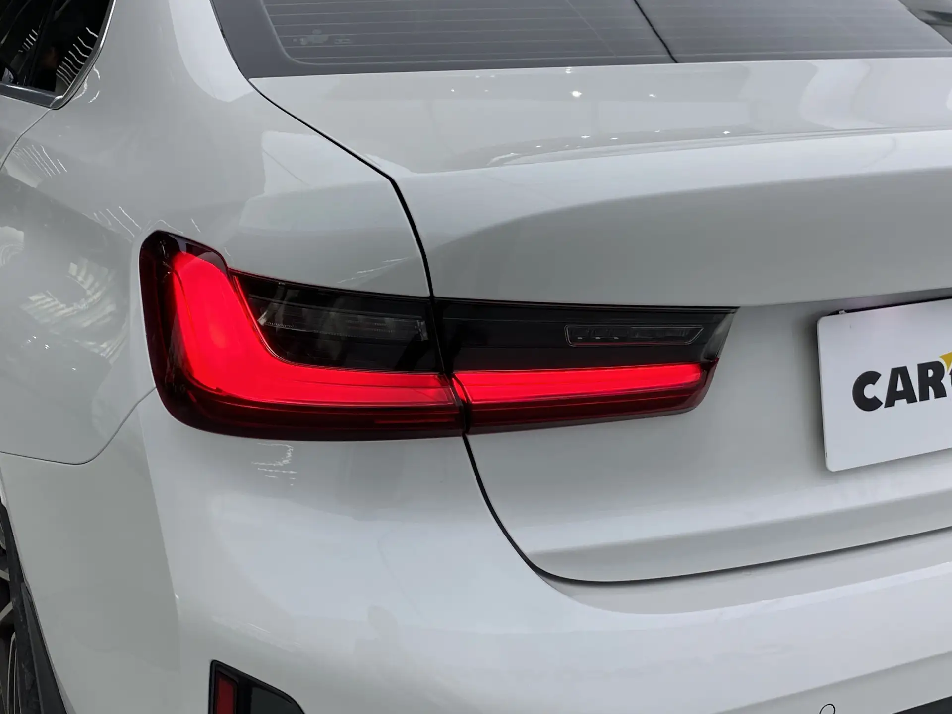 BMW 320Li, 2022 11