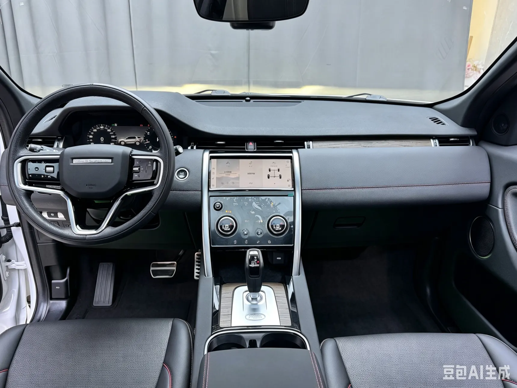 Land Rover Discovery Sport, 2023 9