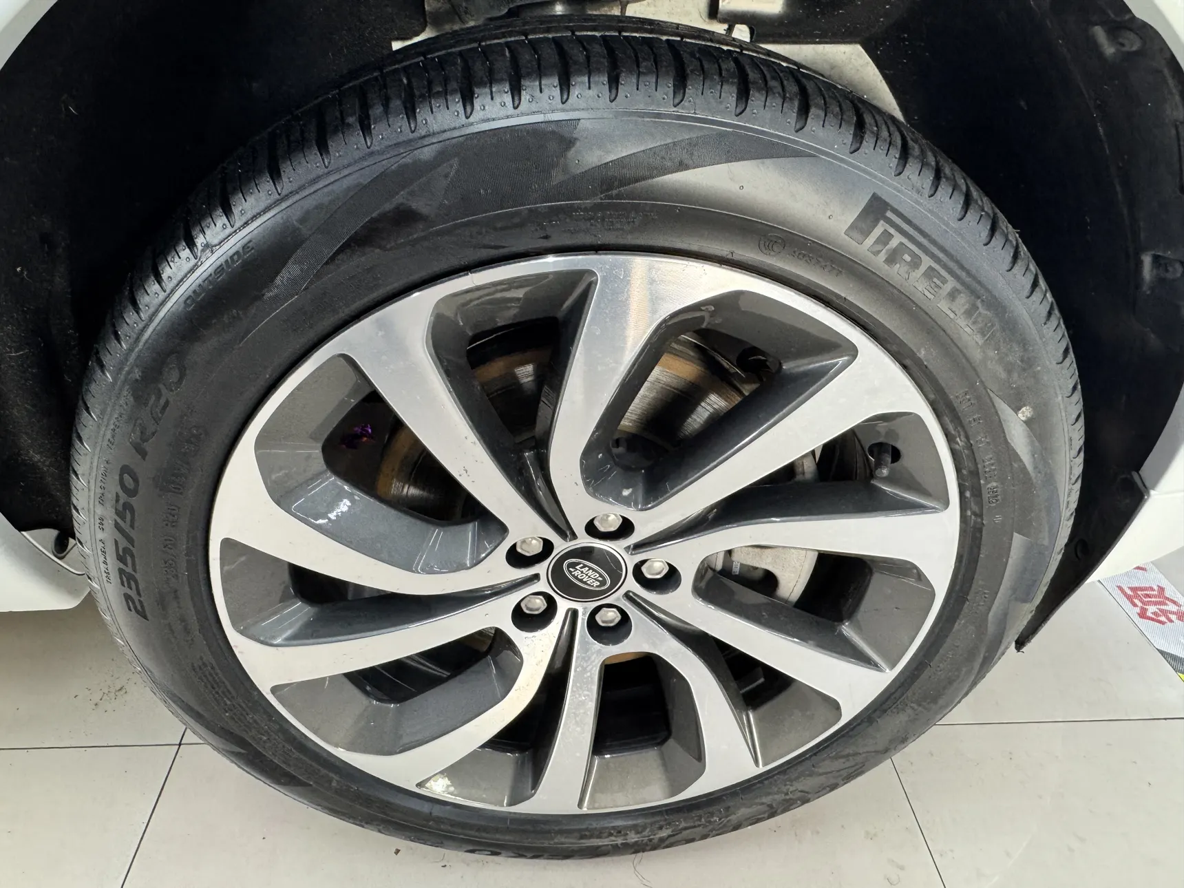 Land Rover Discovery Sport, 2023 16