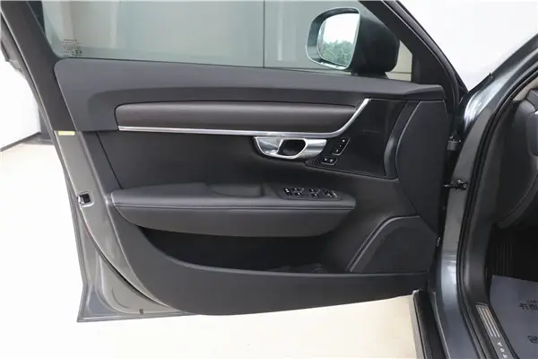 Volvo V90, 2020 9