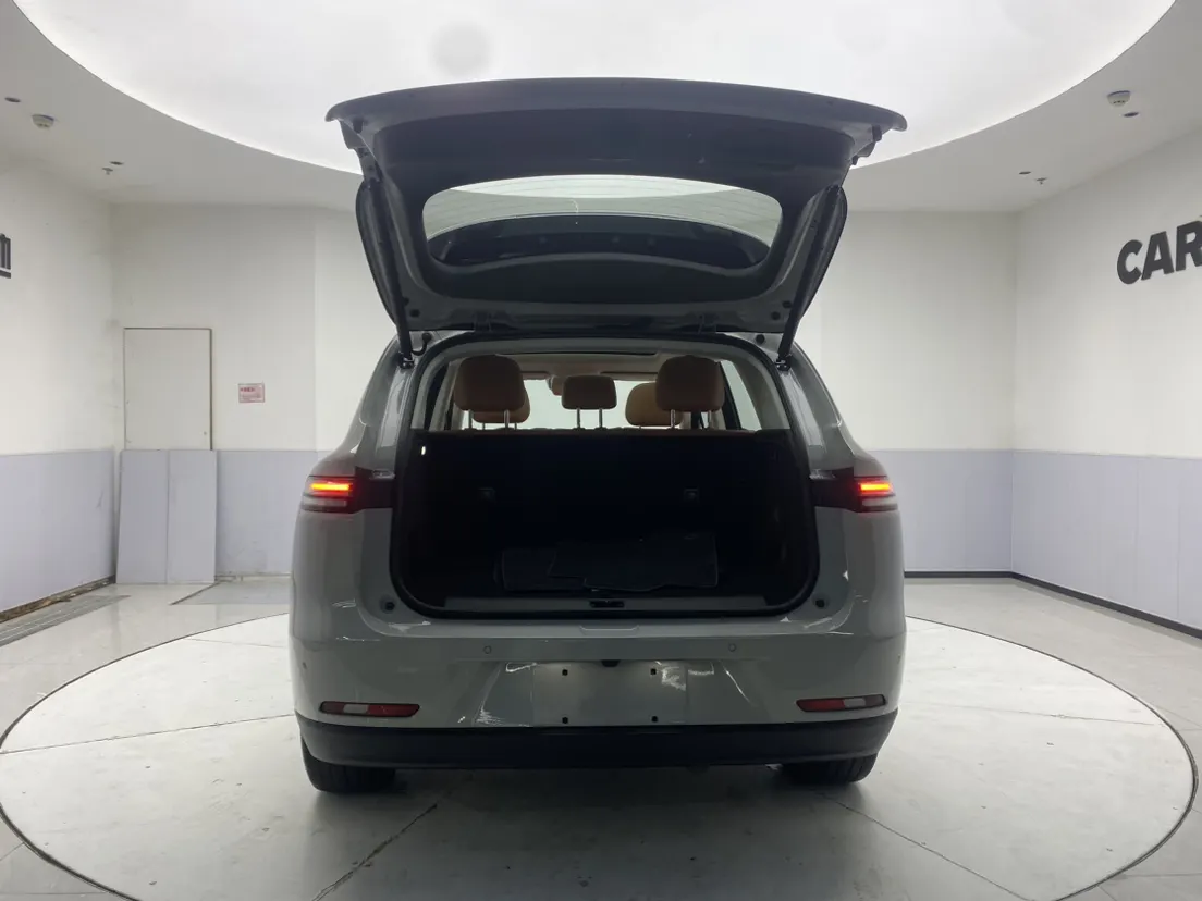 Leapmotor C10, 2025 30
